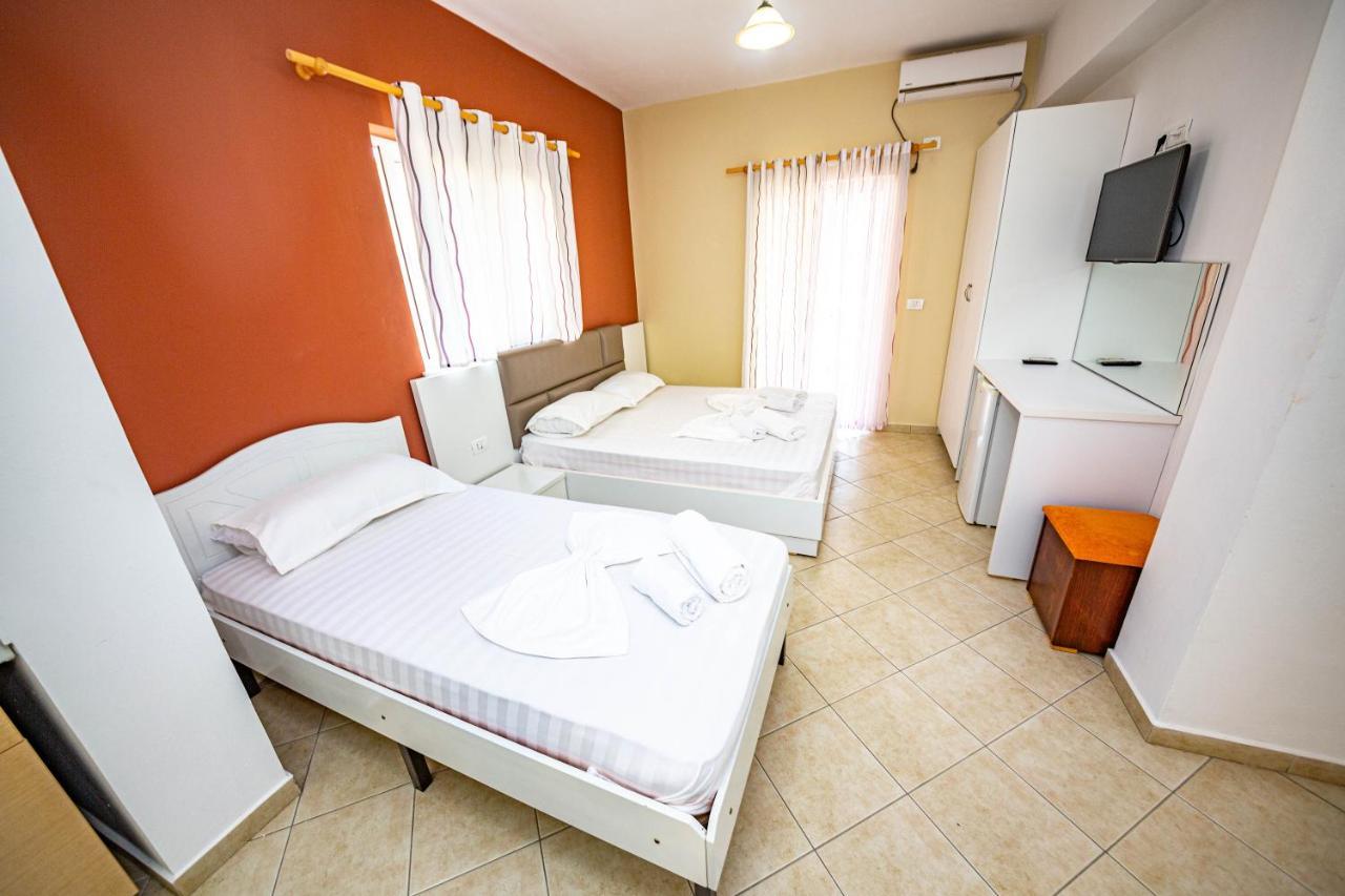 Ideal Aparthotel Saranda Экстерьер фото